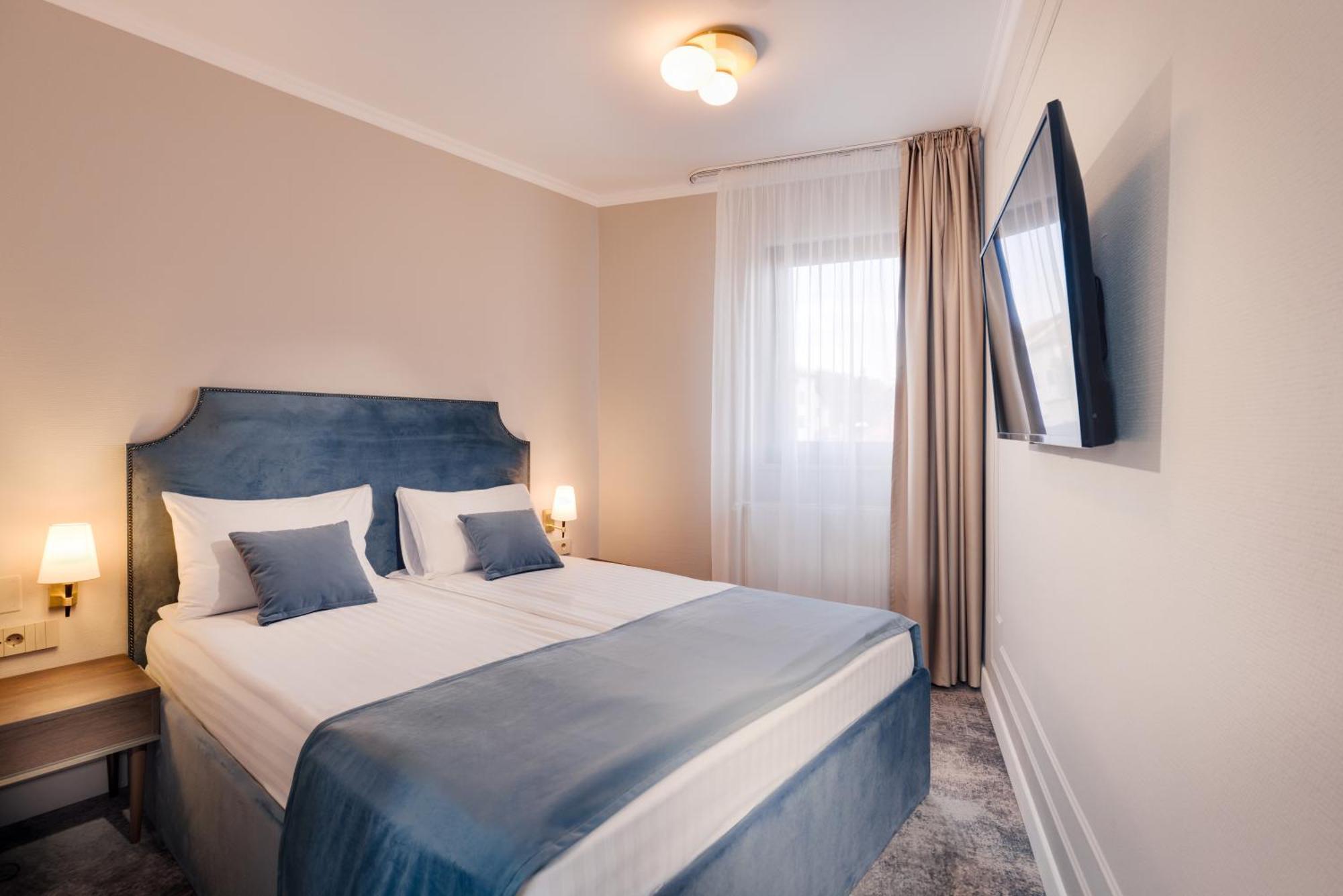 Hotel Meridian كلوج-نابوكا المظهر الخارجي الصورة
