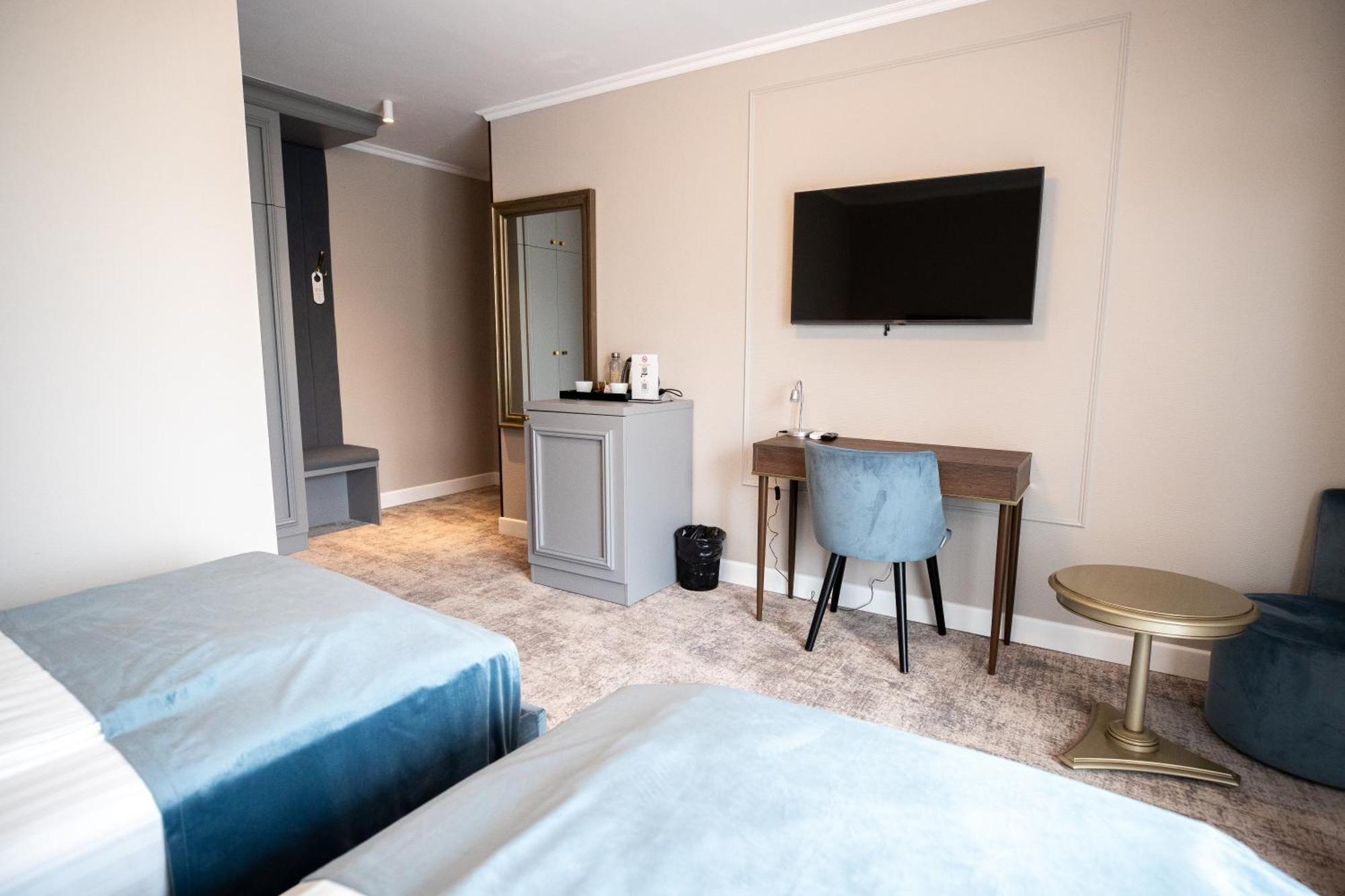 Hotel Meridian كلوج-نابوكا المظهر الخارجي الصورة